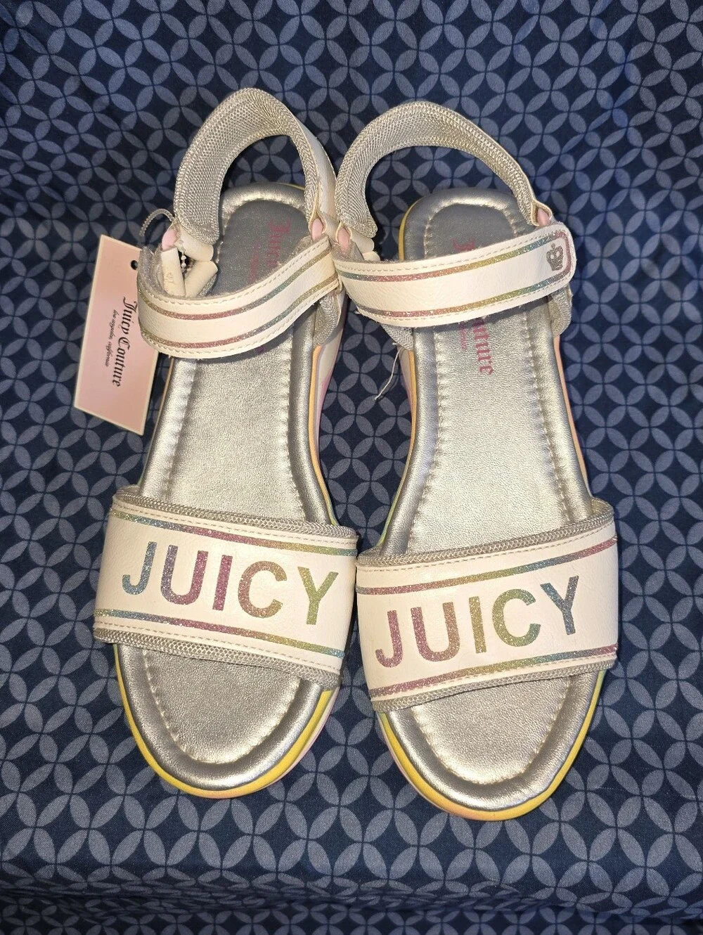 NWT.. Juicy Couture Girls White Sandals with Rainbow JUICY Logo and Trim. Size 5